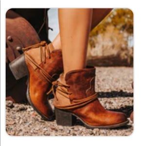 FreeBird Casey Boots